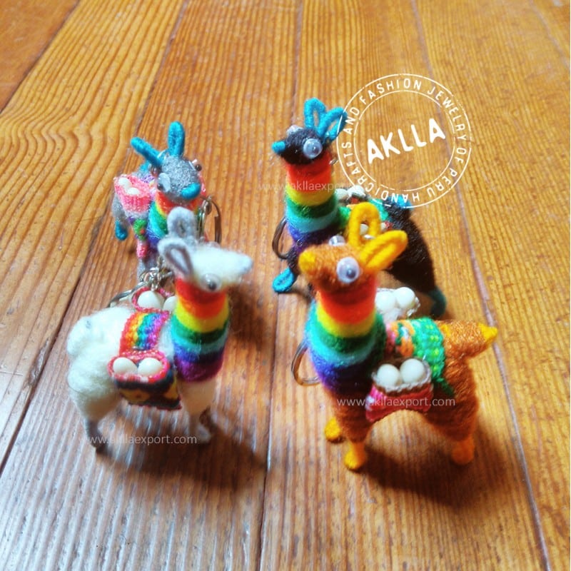 Colorful Neck Llama Keychain