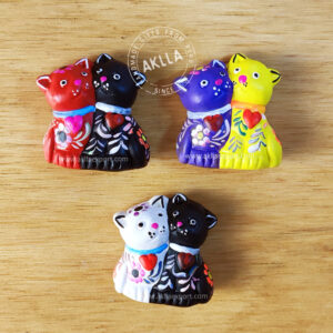 Cat Magnets For Refrigerator and Cars. Ceramic couple cat.