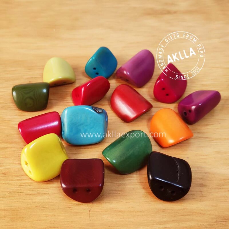 Tagua seeds for jewelry making. Tagua beads