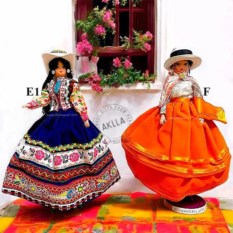 Peruvian Custom Dolls – Colca, Arequipa & Huamanga, Ayacucho Costumes Peruvian custom dolls from Colca, Arequipa and Huamanga, Ayacucho, wearing traditional colorful costumes