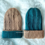 Reversible alpaca hat with fisherman knit beanie style, handmade in Peru.