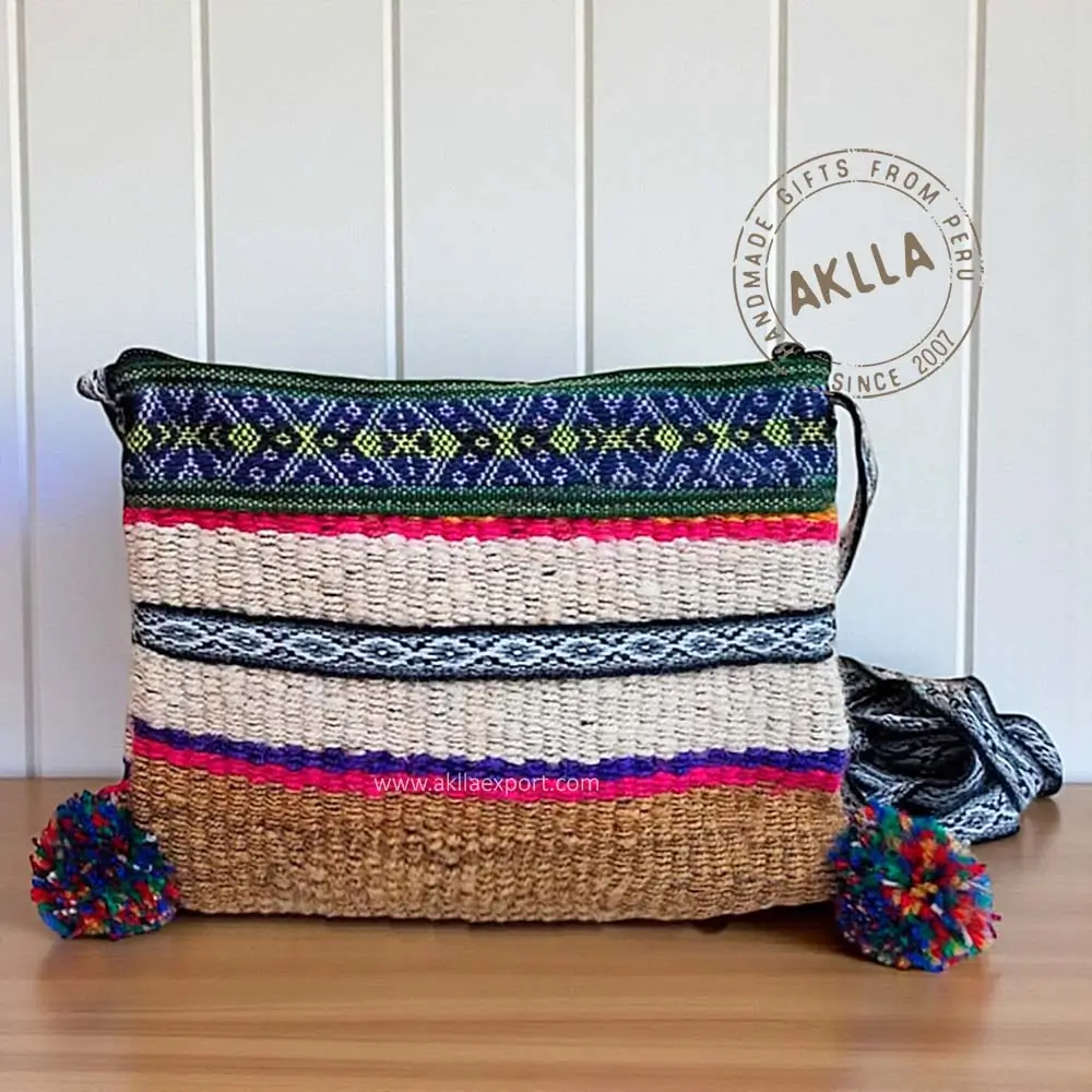 Handmade Peruvian Sheep Wool Purses – Loom Woven Handmade sheep wool purses from Peru with colorful geometric and striped patterns.