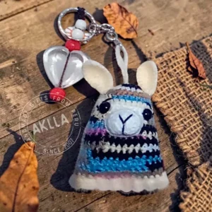 peruvian llama keychain handmade in Peru amigurumi llama head crochet