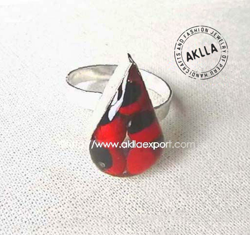 Adjustable Drop Shape Silver Plated Ring with Baby Huairuro Seeds