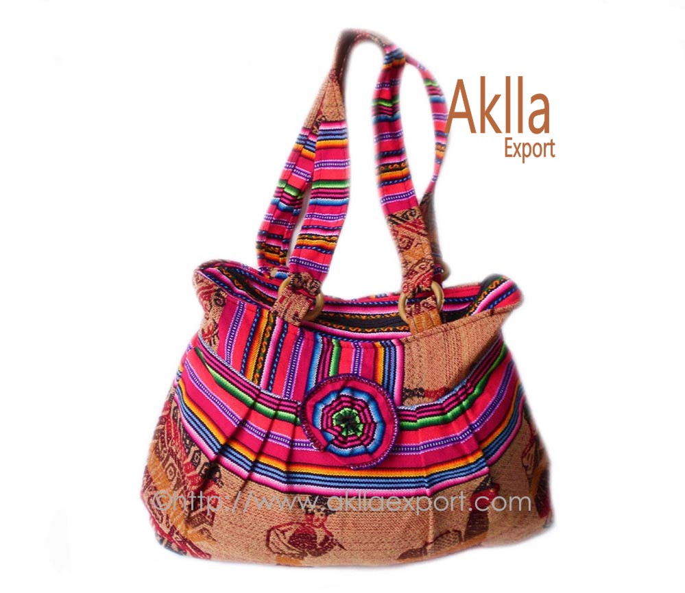 Handmade Handbag of Blanket and Application | AKLLA EXPORT